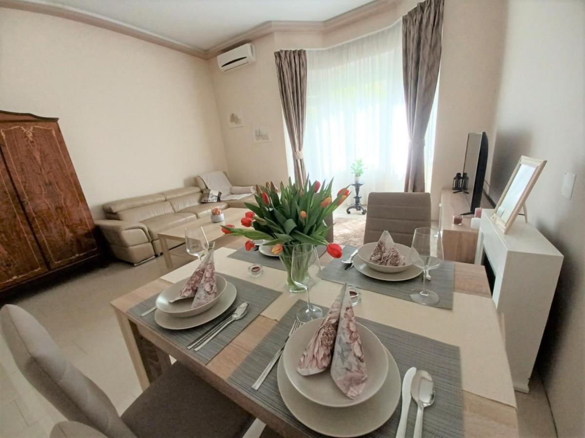 Apartament Riverside Mansion *